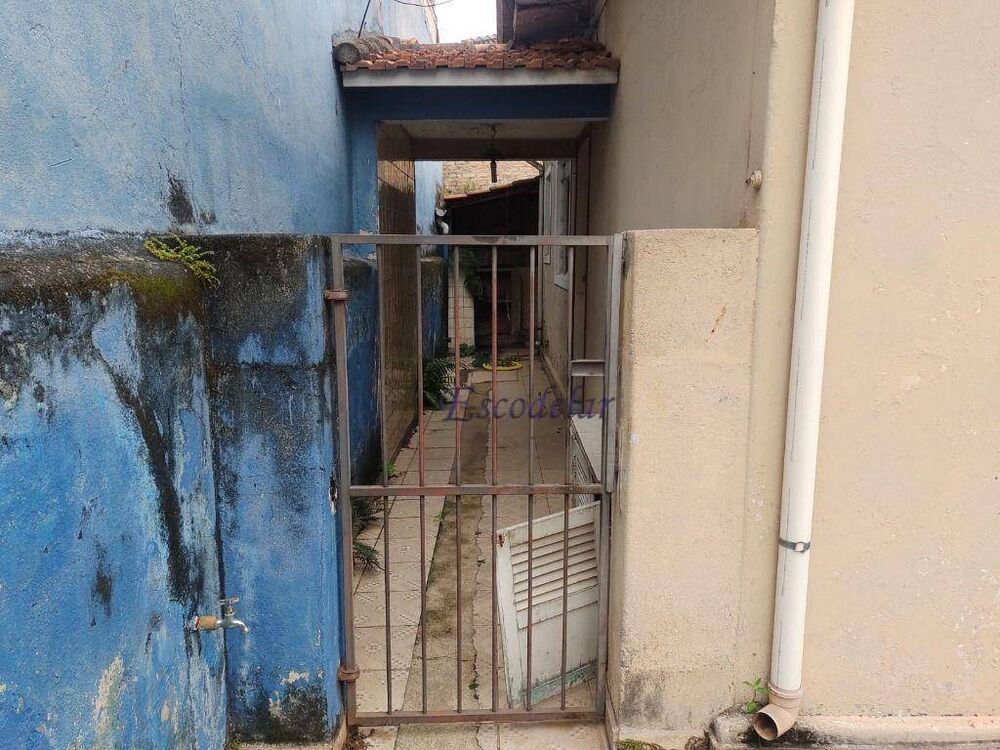 Casa à venda com 2 quartos, 80m² - Foto 15