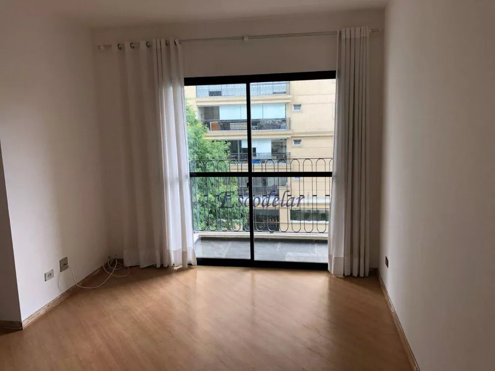 Apartamento à venda com 2 quartos, 64m² - Foto 3