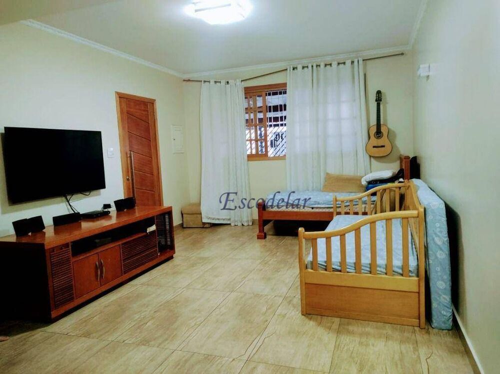 Sobrado, 4 quartos, 132 m² - Foto 1