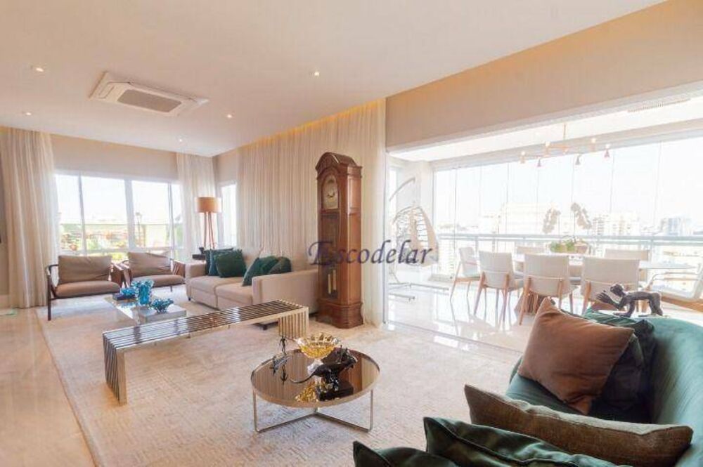 Apartamento, 3 quartos, 272 m² - Foto 1