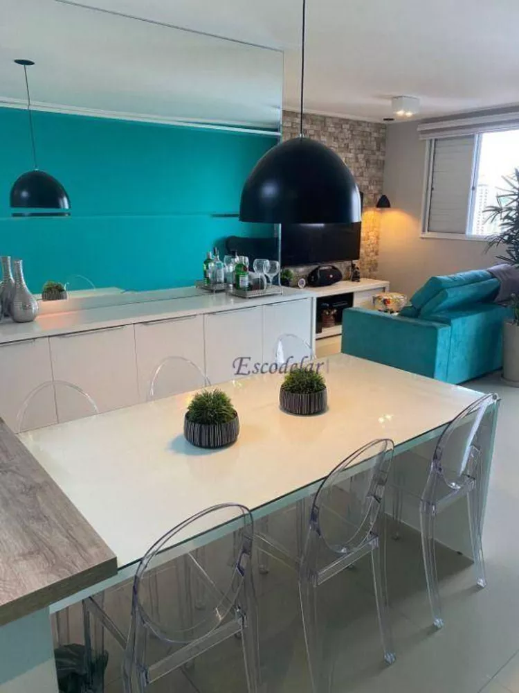 Apartamento à venda com 2 quartos, 61m² - Foto 1