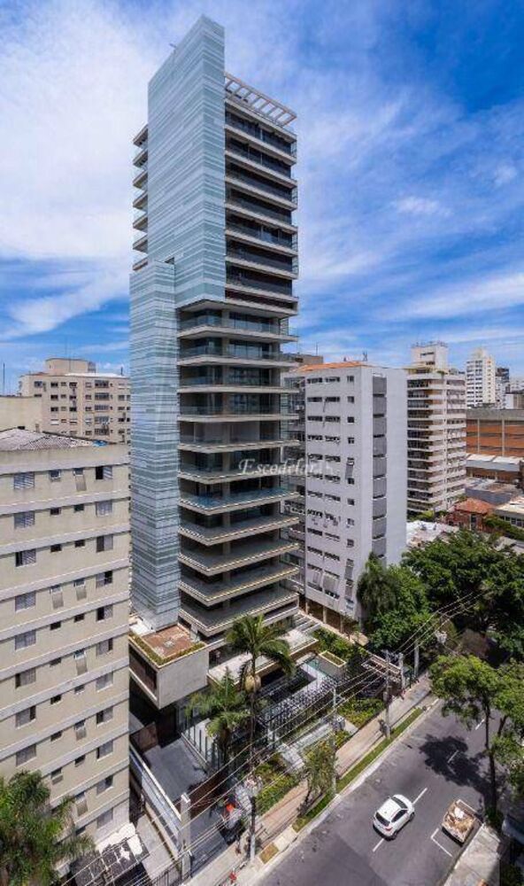 Apartamento, 4 quartos, 585 m² - Foto 1