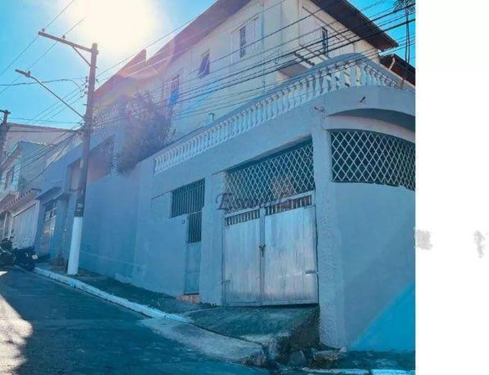 Sobrado à venda com 3 quartos, 234m² - Foto 1