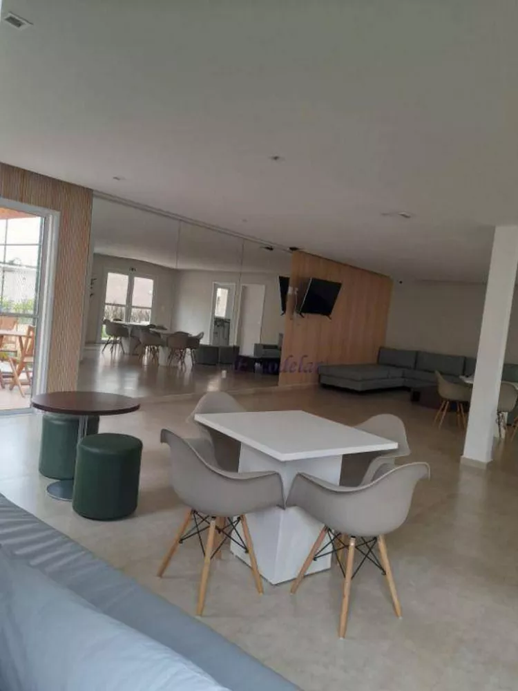 Apartamento à venda com 2 quartos, 40m² - Foto 6