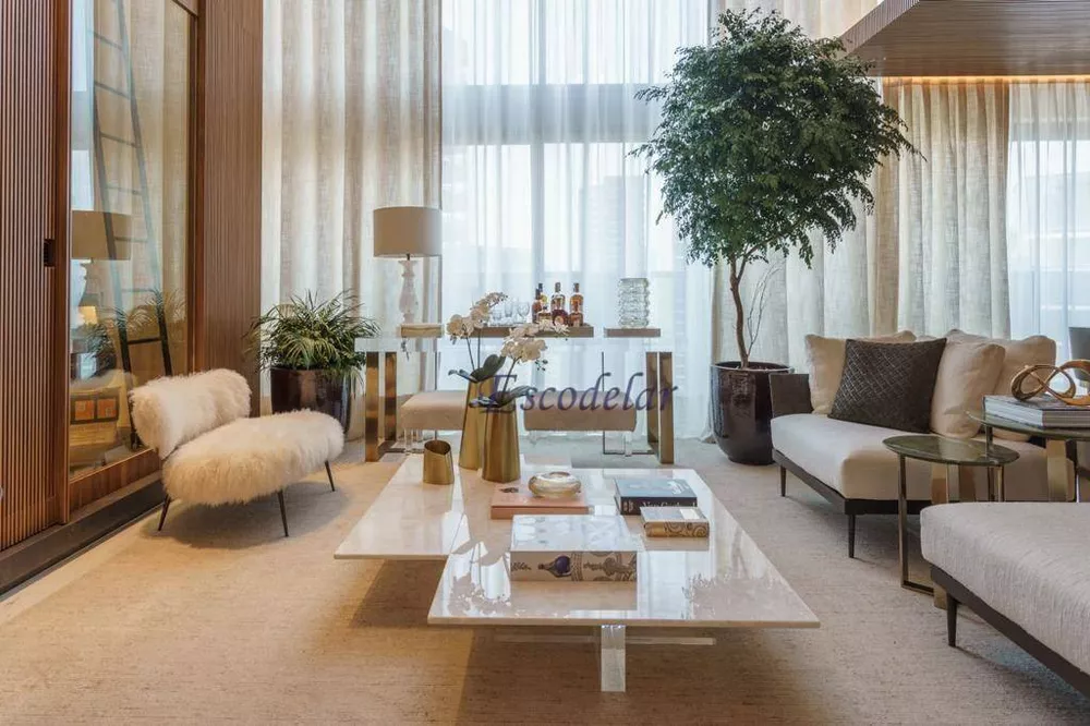 Apartamento, 3 quartos, 285 m² - Foto 2