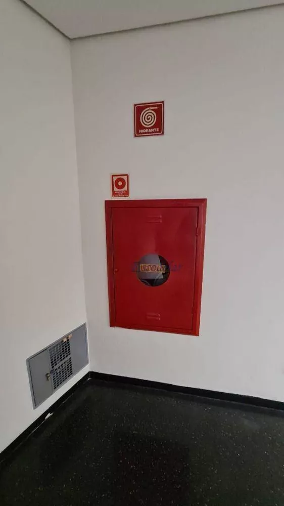Sala-Conjunto, 1861 m² - Foto 13