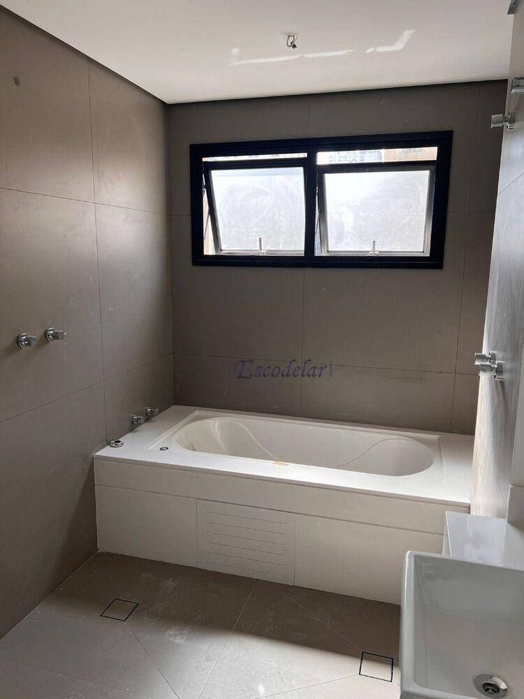 Apartamento, 4 quartos, 226 m² - Foto 2