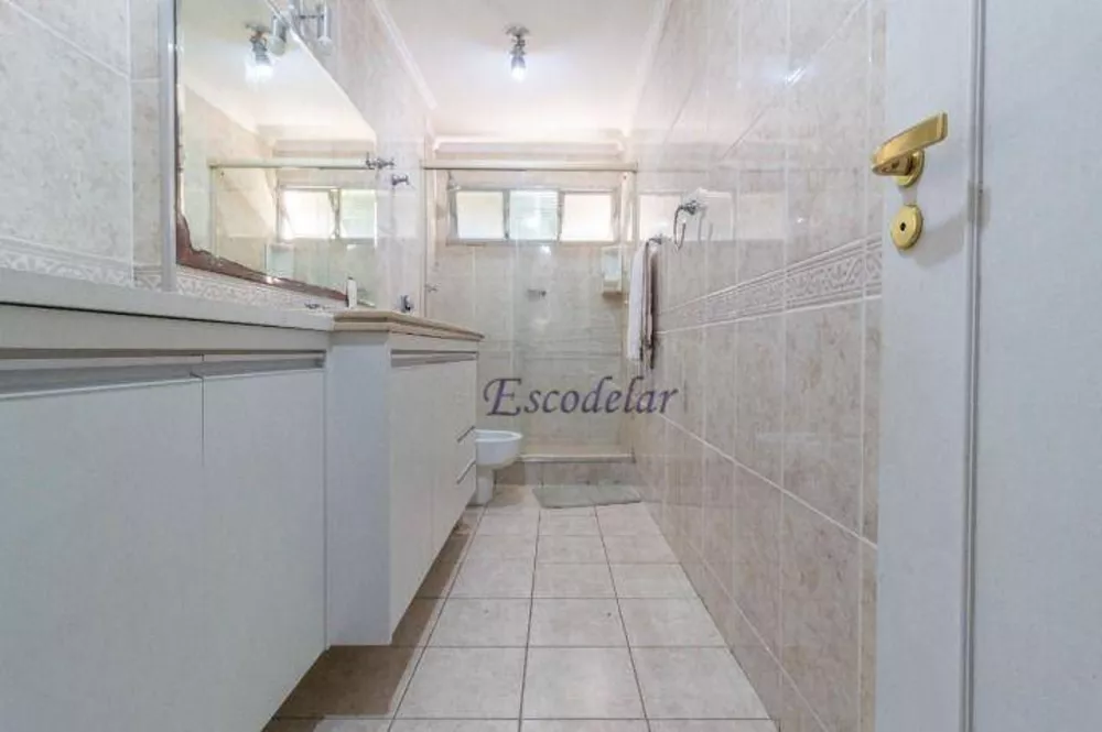 Apartamento para alugar com 4 quartos, 270m² - Foto 13