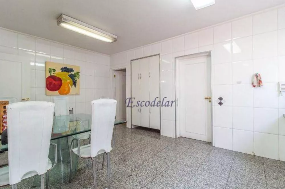 Apartamento para alugar com 4 quartos, 270m² - Foto 8