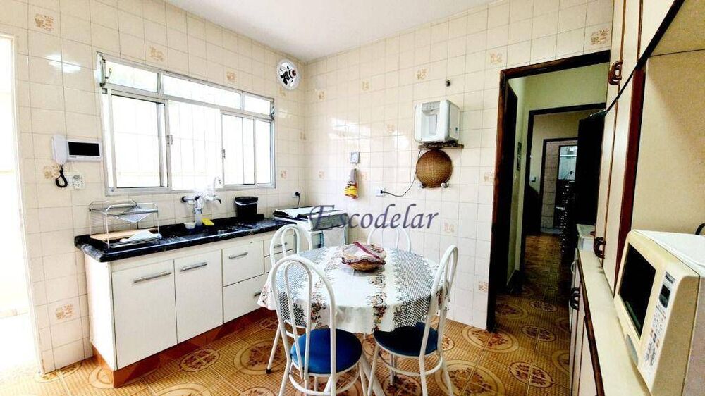 Casa, 3 quartos, 230 m² - Foto 4