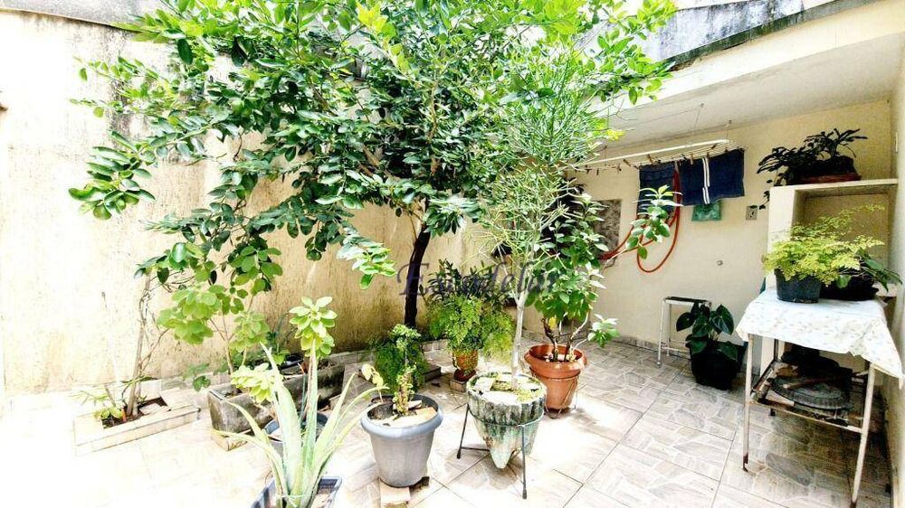 Casa, 3 quartos, 230 m² - Foto 27
