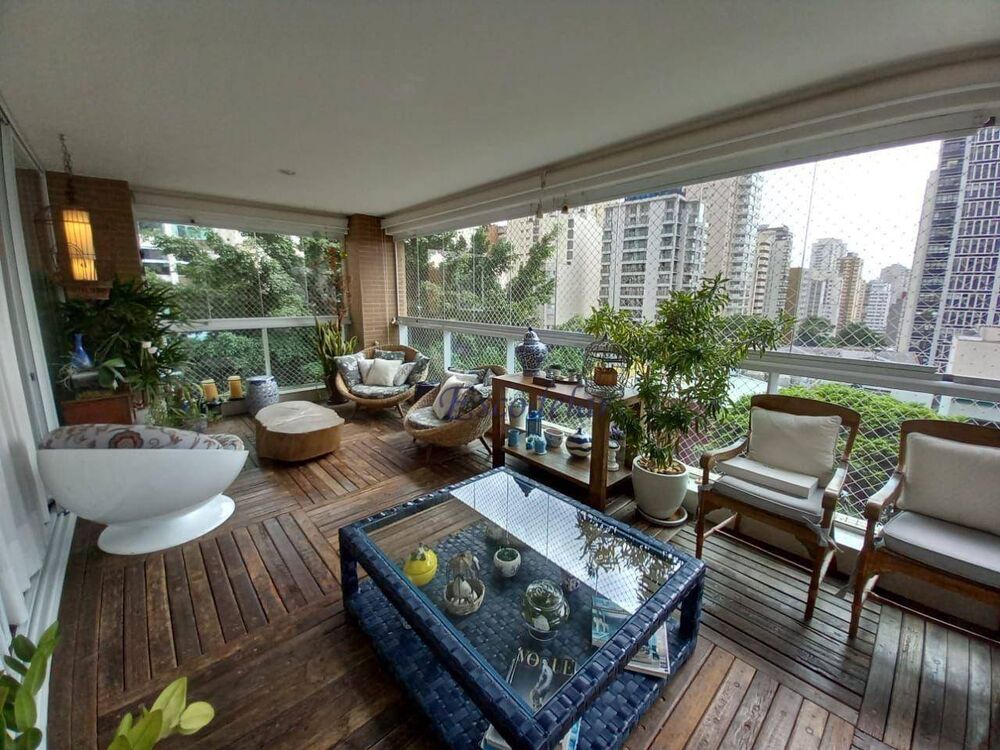 Apartamento, 4 quartos, 267 m² - Foto 1