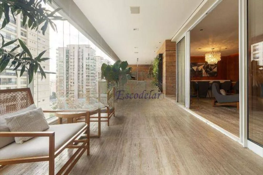 Apartamento à venda com 3 quartos, 370m² - Foto 1