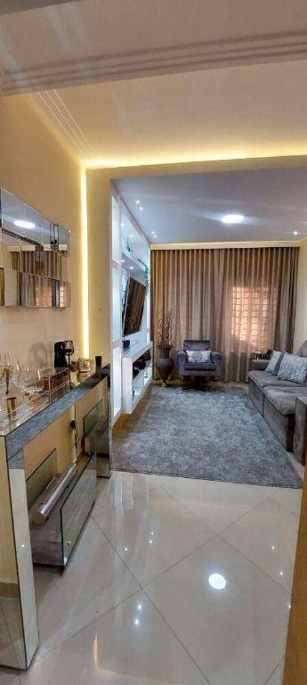 Sobrado, 3 quartos, 240 m² - Foto 3