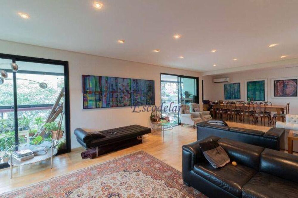 Apartamento, 4 quartos, 241 m² - Foto 1