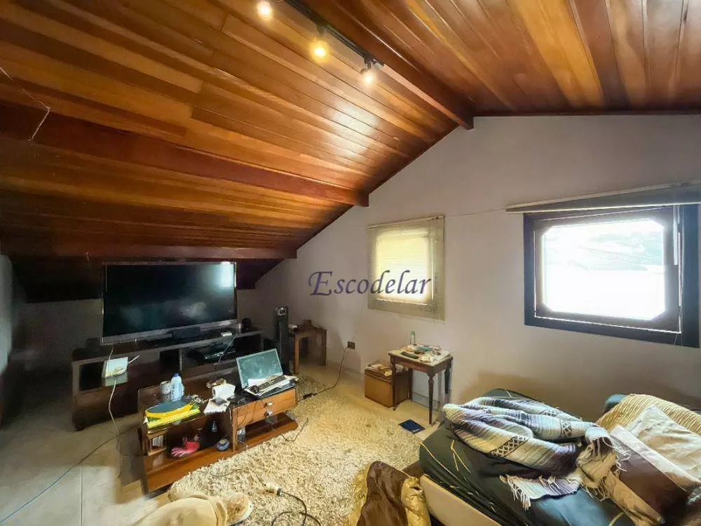 Casa de Condomínio para alugar com 3 quartos, 267m² - Foto 12