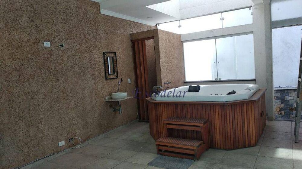 Sobrado, 3 quartos, 302 m² - Foto 3