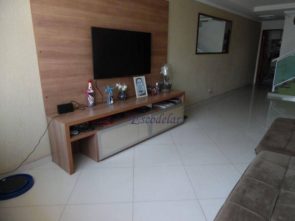 Sobrado, 3 quartos, 213 m² - Foto 2