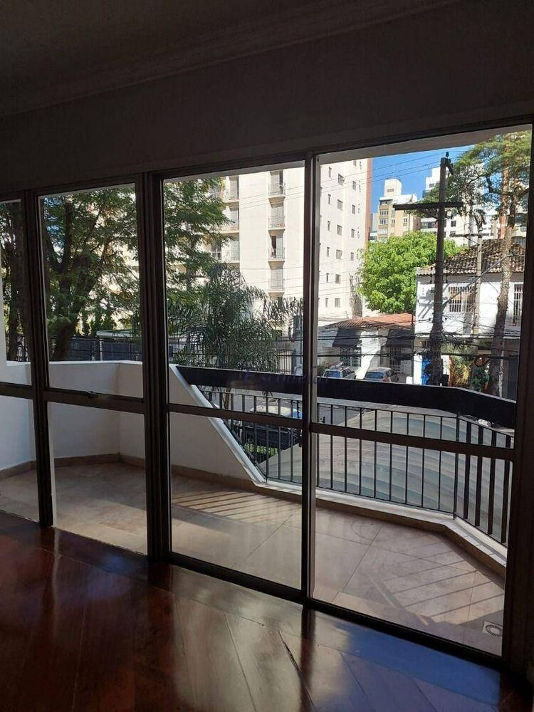 Apartamento, 3 quartos, 177 m² - Foto 1