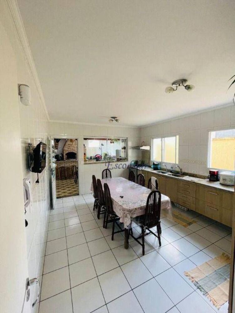 Sobrado, 3 quartos, 280 m² - Foto 2