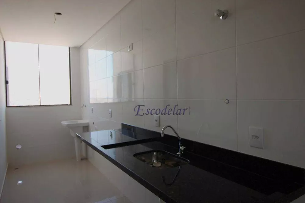 Apartamento à venda com 2 quartos, 44m² - Foto 4