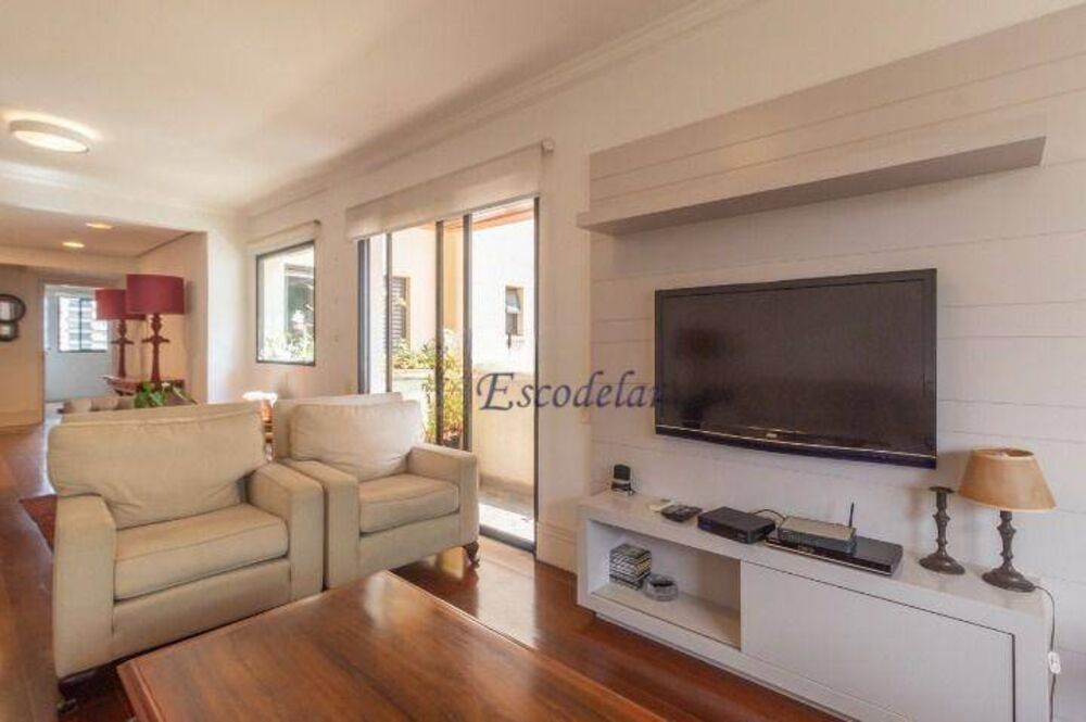 Apartamento, 3 quartos, 210 m² - Foto 1