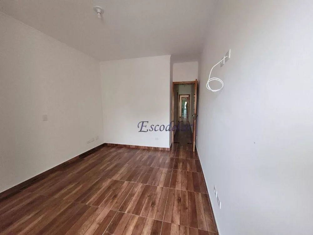 Sobrado à venda com 3 quartos, 100m² - Foto 14