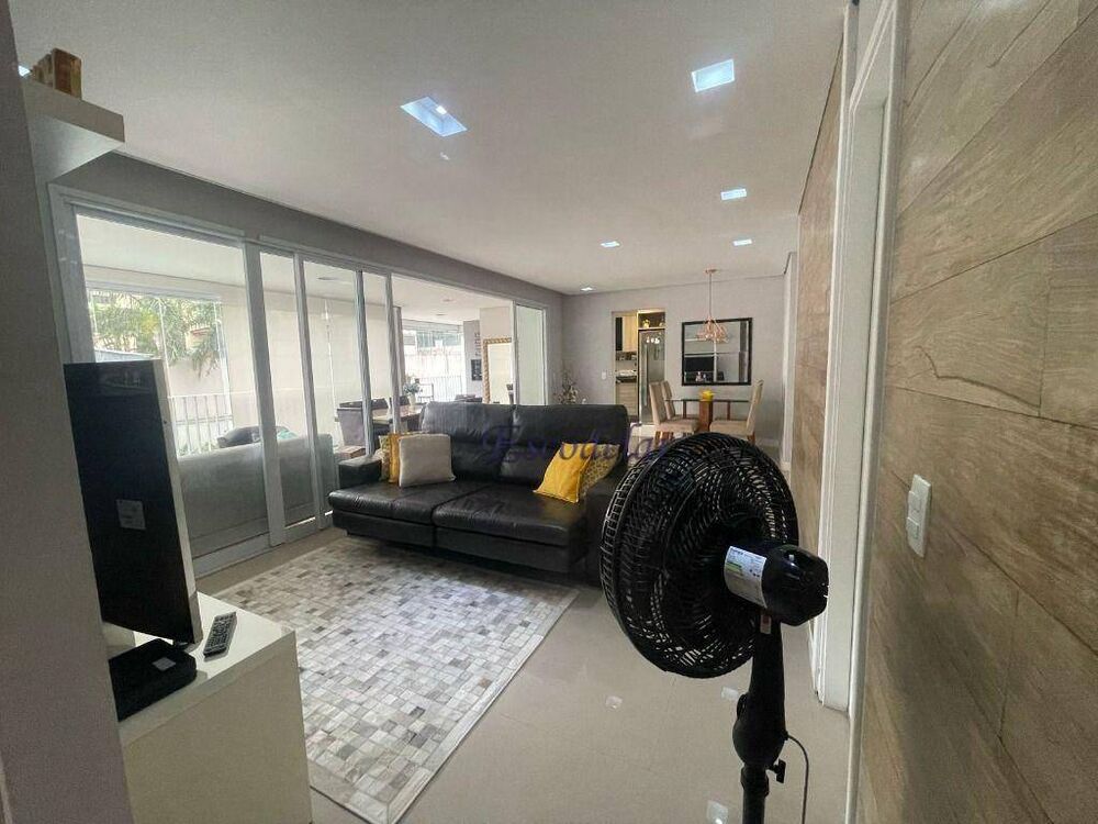 Apartamento, 3 quartos, 139 m² - Foto 1