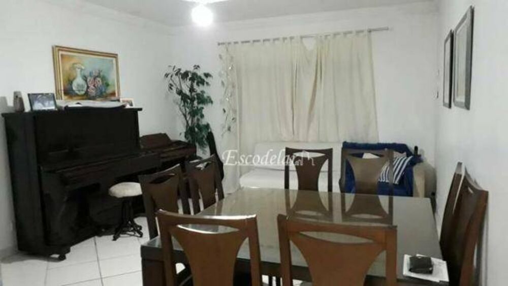 Casa, 3 quartos, 204 m² - Foto 1