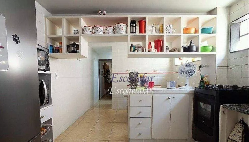 Sobrado à venda com 3 quartos, 120m² - Foto 2