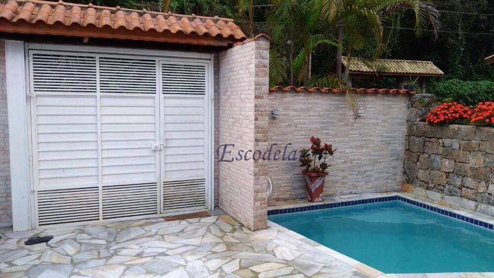 Casa, 3 quartos, 200 m² - Foto 6