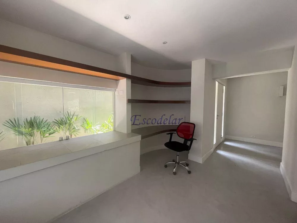 Casa para alugar com 3 quartos, 260m² - Foto 9