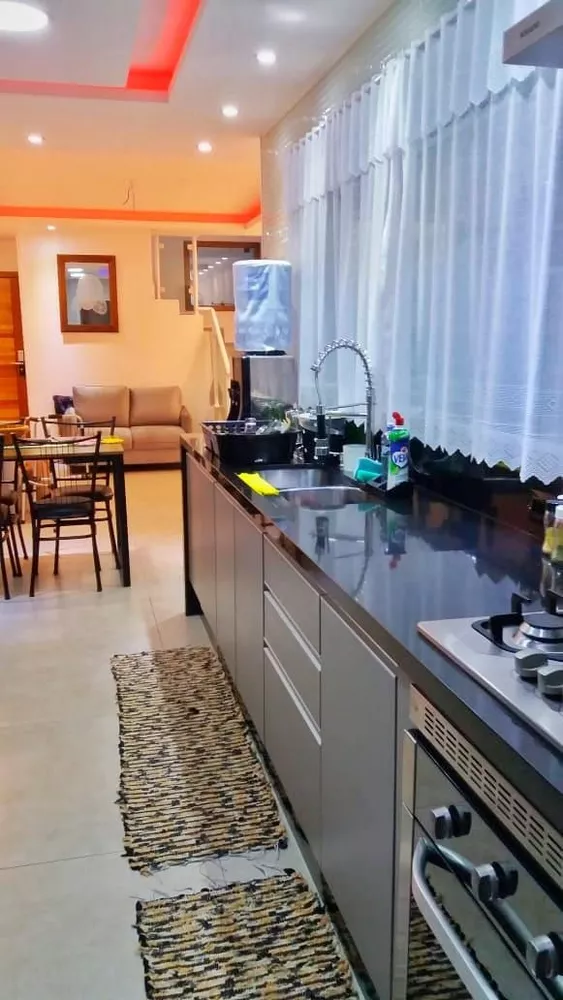 Sobrado à venda com 3 quartos, 210m² - Foto 8