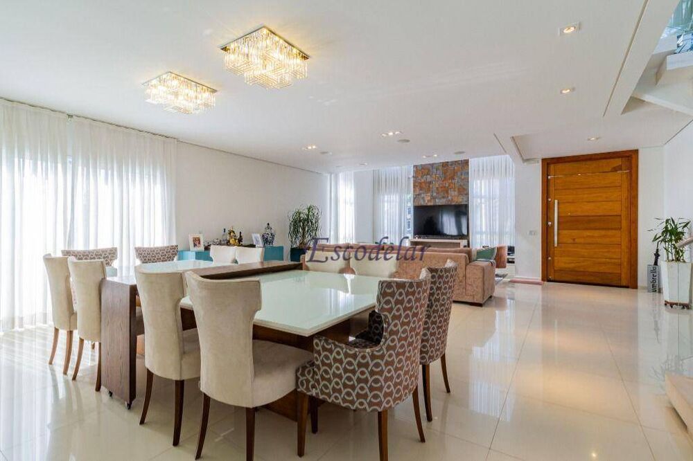 Sobrado, 4 quartos, 411 m² - Foto 1