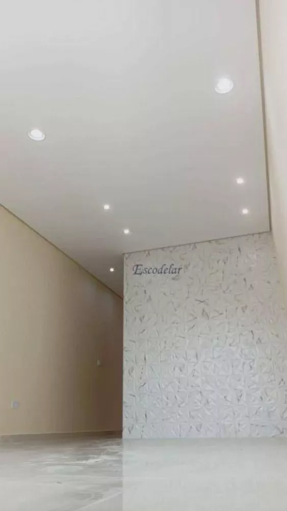 Sobrado à venda com 3 quartos, 120m² - Foto 4