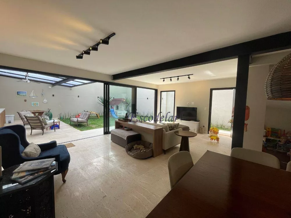 Casa à venda com 4 quartos, 197m² - Foto 3