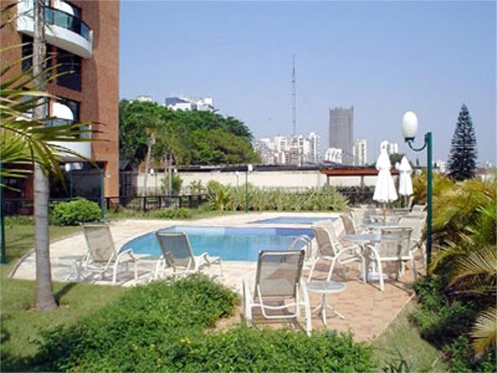 Apartamento à venda com 1 quarto, 80m² - Foto 10