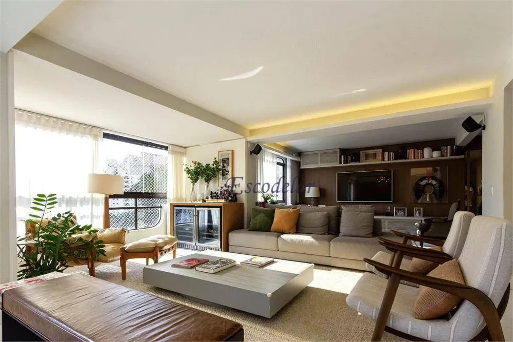 Apartamento, 4 quartos, 196 m² - Foto 1
