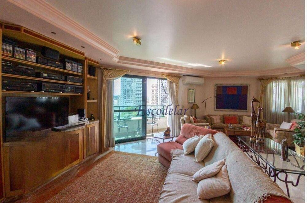 Apartamento, 3 quartos, 170 m² - Foto 1