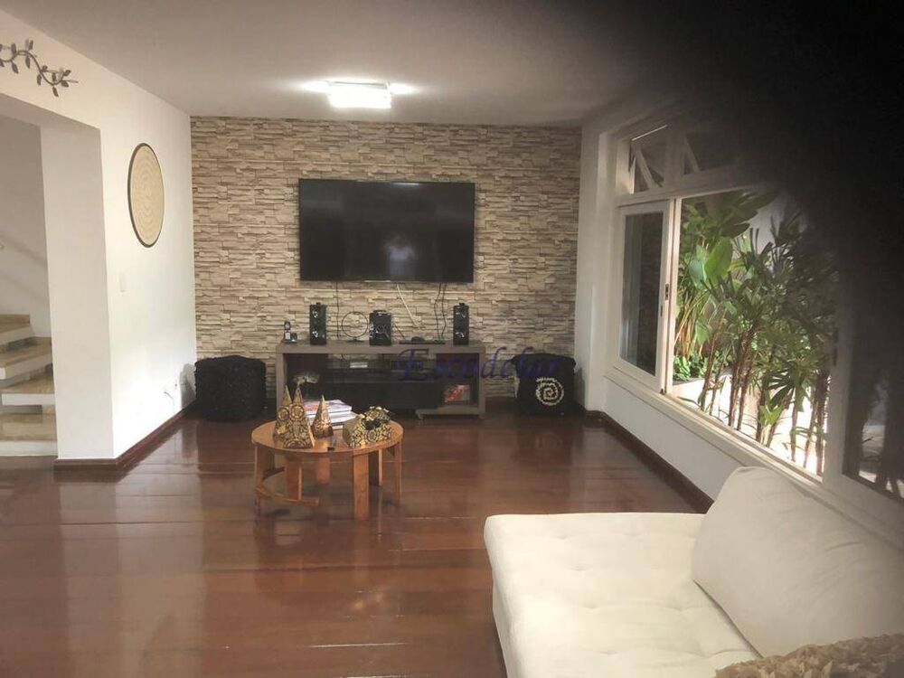 Casa, 4 quartos, 450 m² - Foto 1