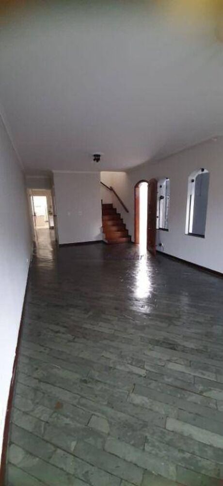 Sobrado, 2 quartos, 211 m² - Foto 1