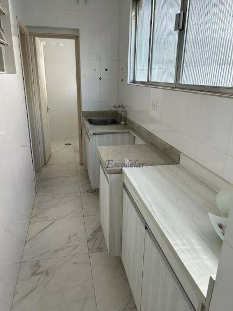 Apartamento à venda com 3 quartos, 125m² - Foto 10