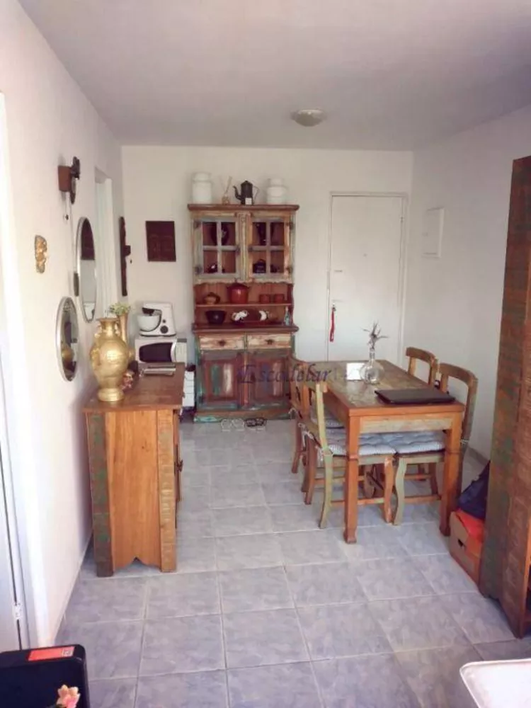 Apartamento à venda com 1 quarto, 45m² - Foto 2