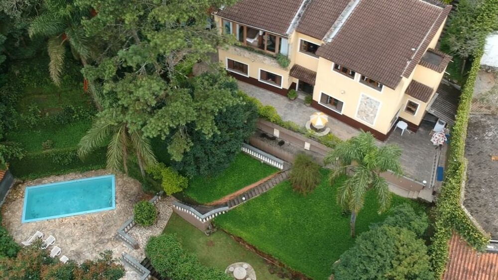 Casa, 4 quartos, 220 m² - Foto 2