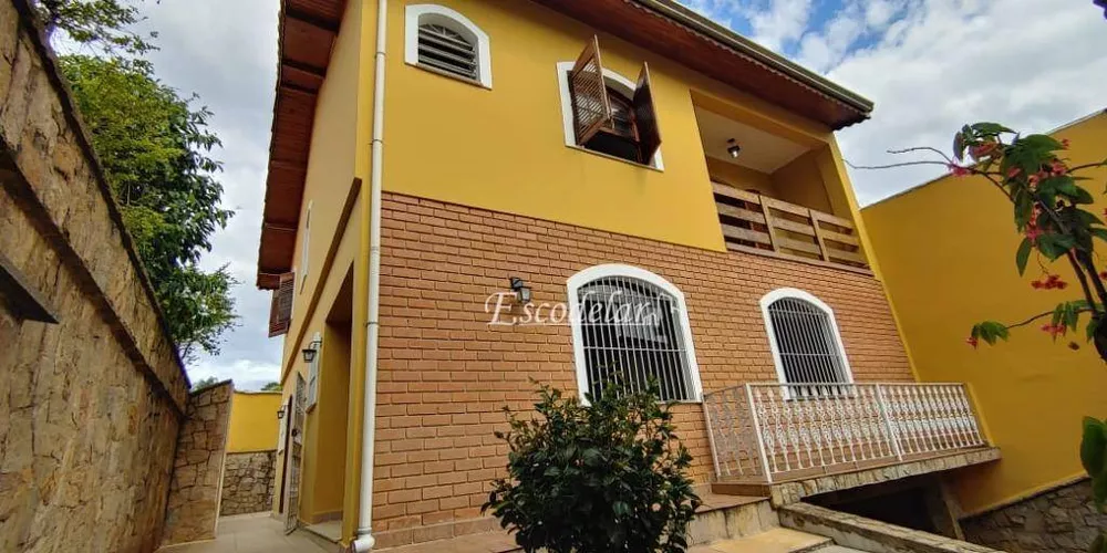 Sobrado à venda com 3 quartos, 270m² - Foto 1