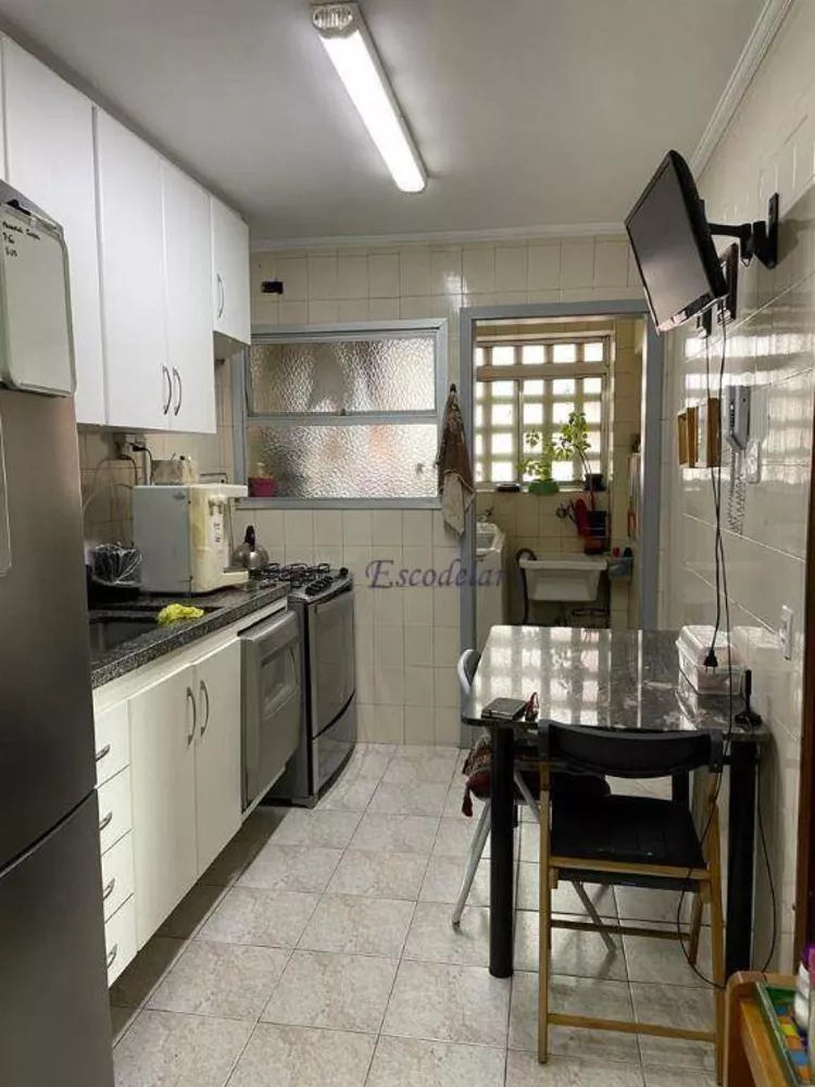 Apartamento à venda com 3 quartos, 98m² - Foto 9