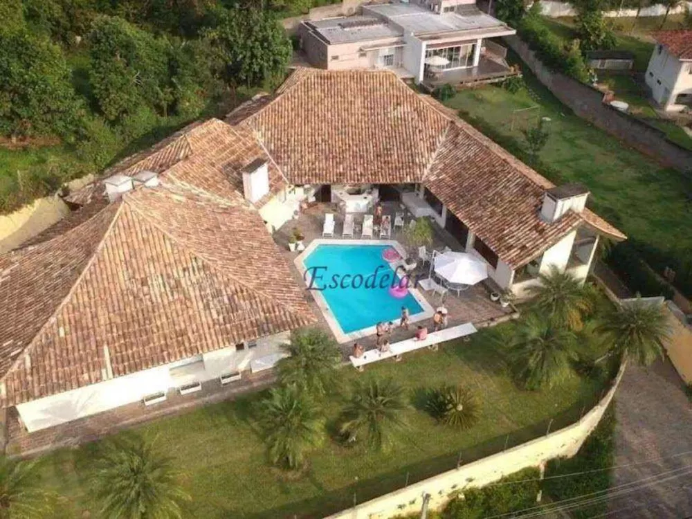 Casa de Condomínio à venda com 4 quartos, 578m² - Foto 3