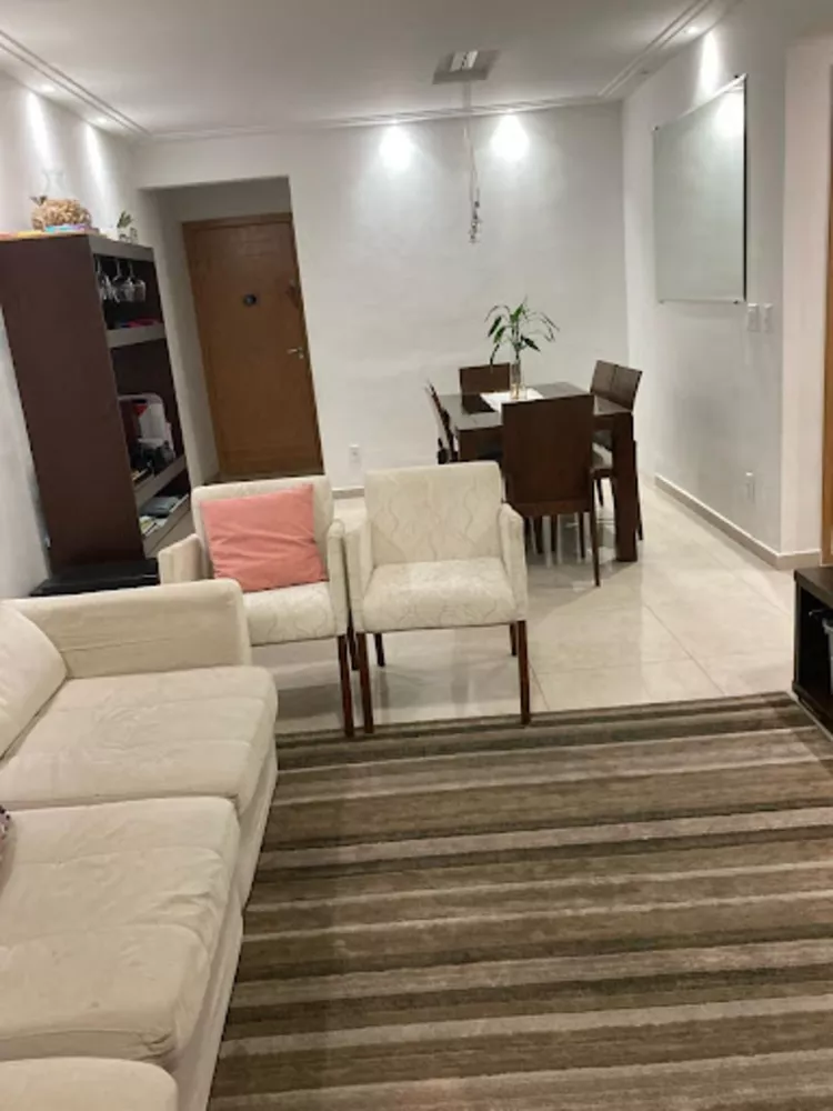 Apartamento à venda com 3 quartos, 98m² - Foto 1