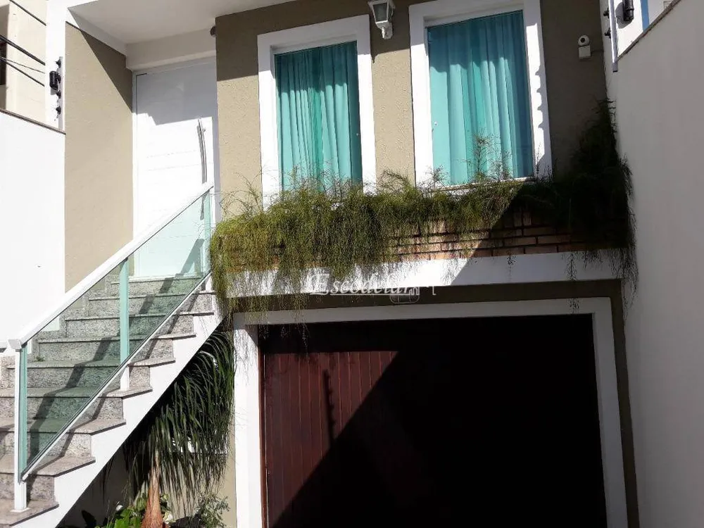 Sobrado, 3 quartos, 229 m² - Foto 2