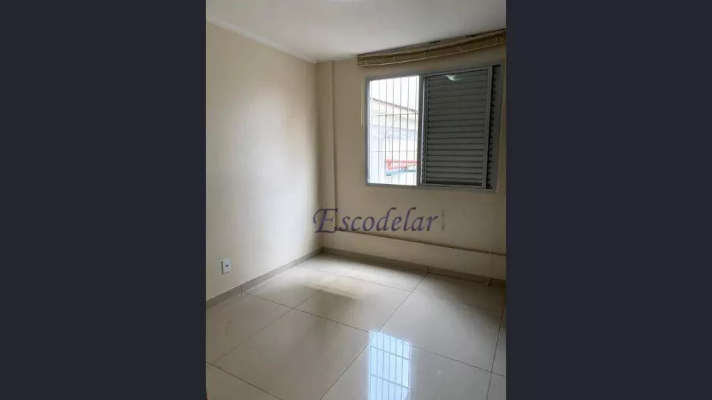 Apartamento à venda com 2 quartos, 75m² - Foto 4